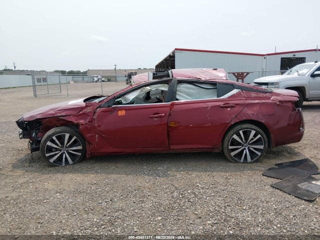 2019 NISSAN ALTIMA 2.5 SR 13