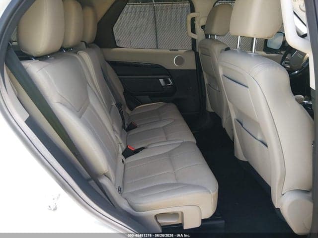 2018 LAND ROVER DISCOVERY SE 8