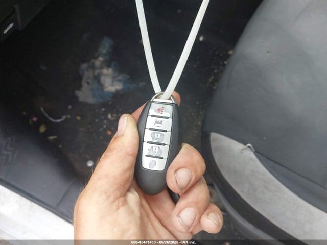 2021 NISSAN VERSA SV XTRONIC CVT 11