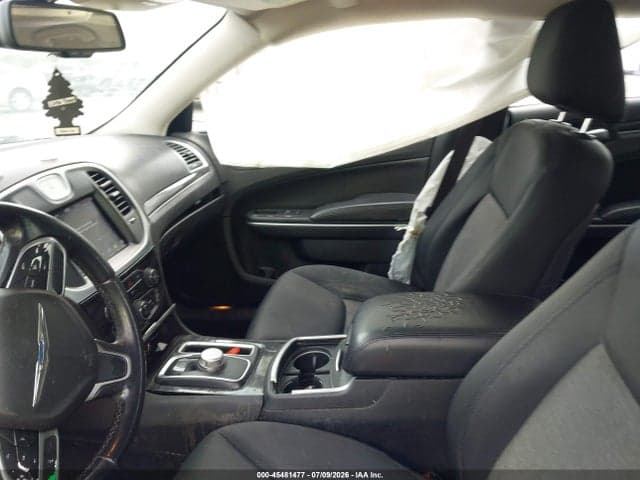 2019 CHRYSLER 300 TOURING 5
