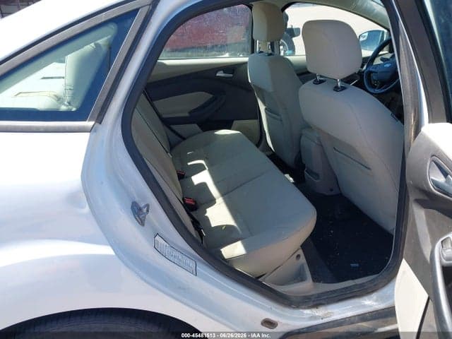 2016 FORD FOCUS SE 8