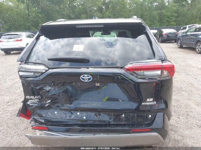 2022 TOYOTA RAV4 HYBRID SE 17