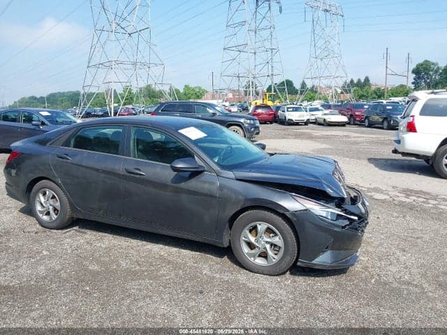 2023 HYUNDAI ELANTRA SE 1
