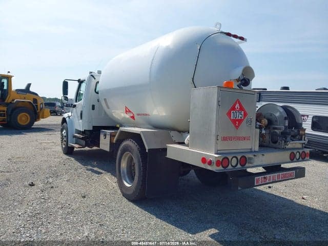 2017 FREIGHTLINER S2G 3