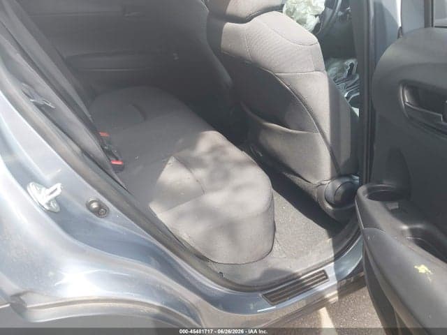2022 TOYOTA COROLLA CROSS LE 8