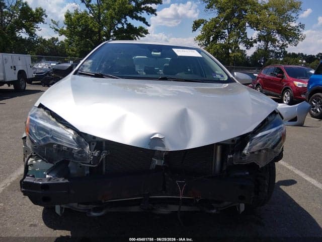 2017 TOYOTA COROLLA LE 6