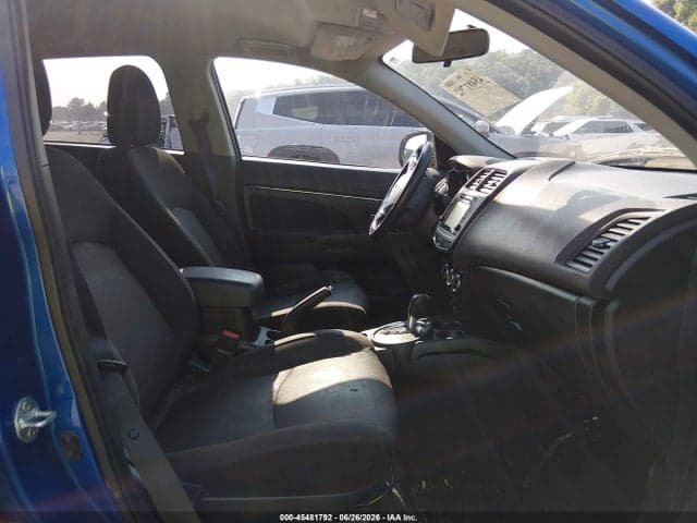 2017 MITSUBISHI OUTLANDER SPORT 2.4 SE 6