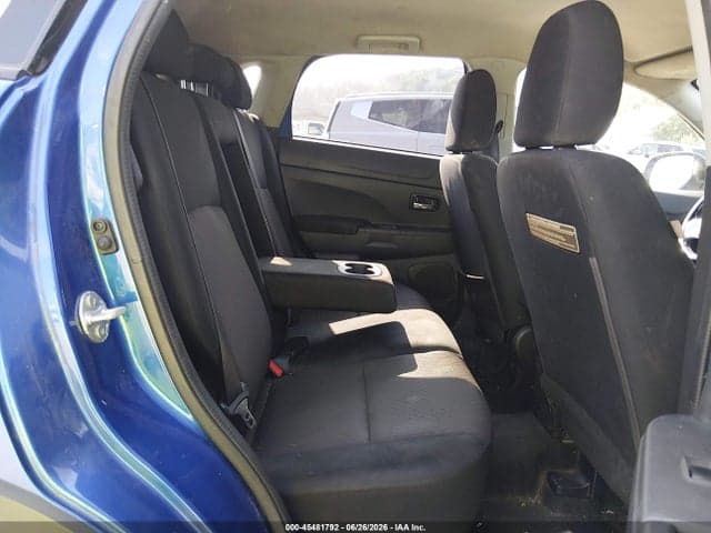 2017 MITSUBISHI OUTLANDER SPORT 2.4 SE 9