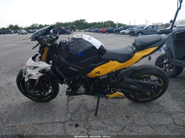 2022 SUZUKI GSX-S750 M/Z 12
