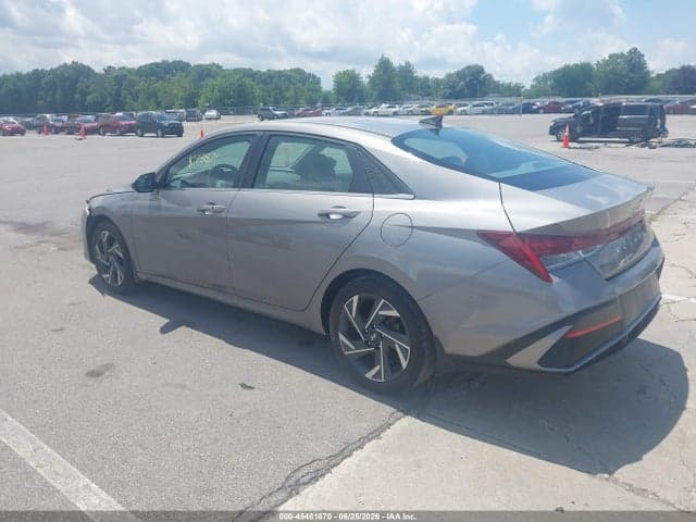 2024 HYUNDAI ELANTRA SEL 3