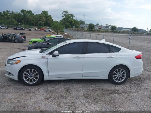 2017 FORD FUSION SE 14