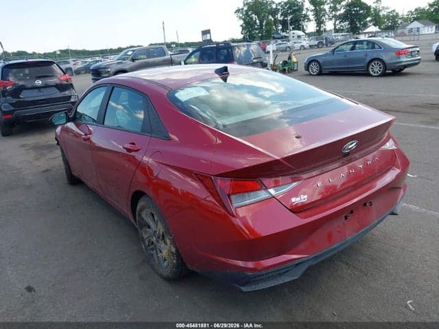 2023 HYUNDAI ELANTRA SEL 3