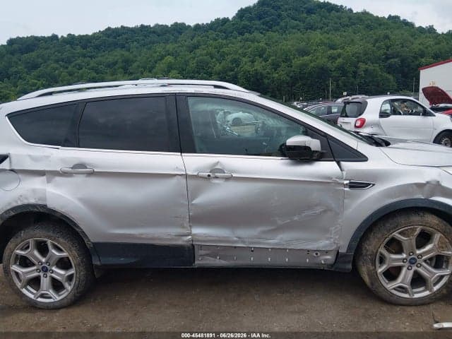 2017 FORD ESCAPE TITANIUM 12