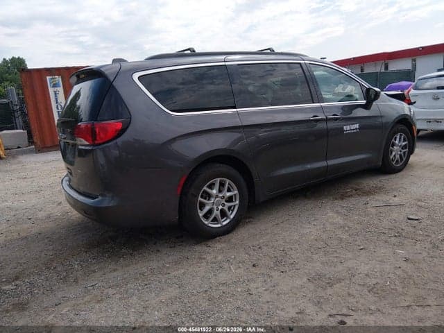 2020 CHRYSLER VOYAGER LXI 4