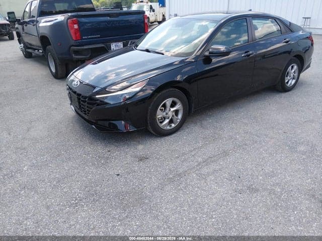 2021 HYUNDAI ELANTRA SE 2