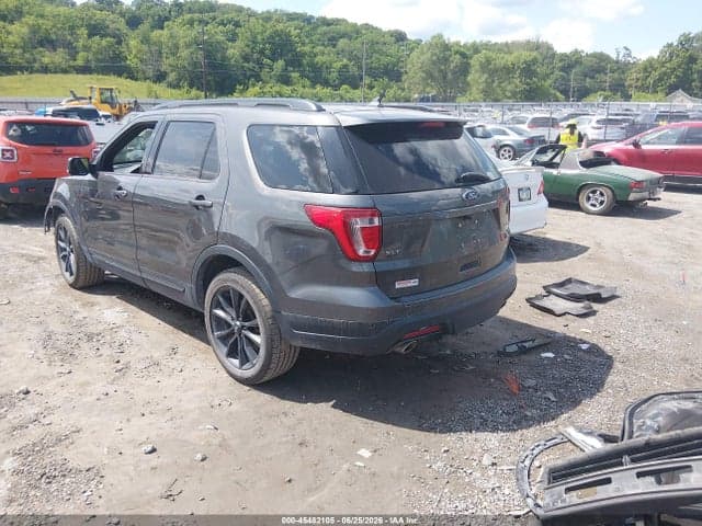 2018 FORD EXPLORER XLT 4