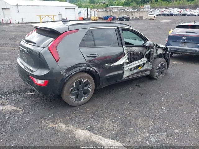2025 KIA NIRO EV WIND 4