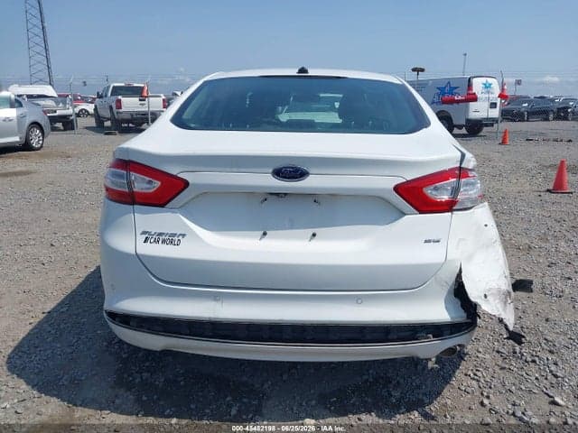 2016 FORD FUSION SE 17