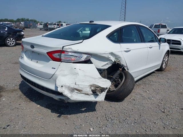 2016 FORD FUSION SE 4