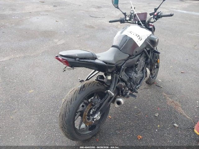 2024 YAMAHA MT07 4