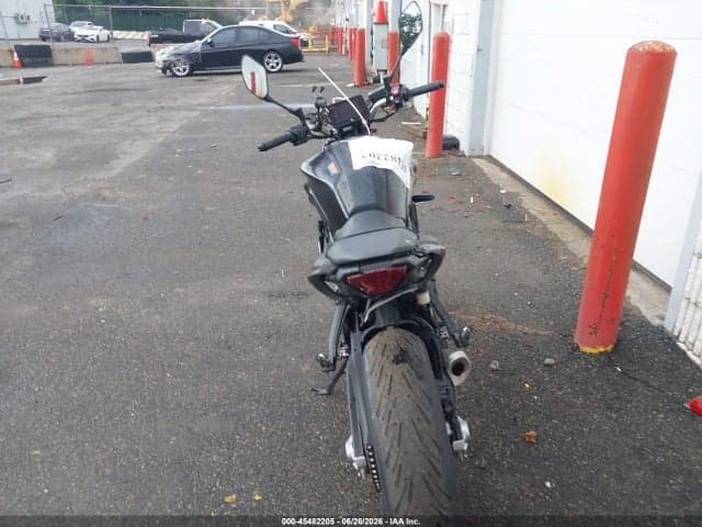 2024 YAMAHA MT07 6