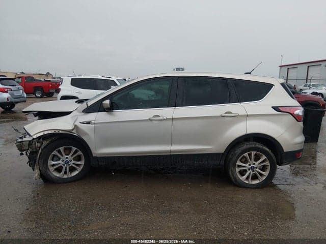 2017 FORD ESCAPE SE 15