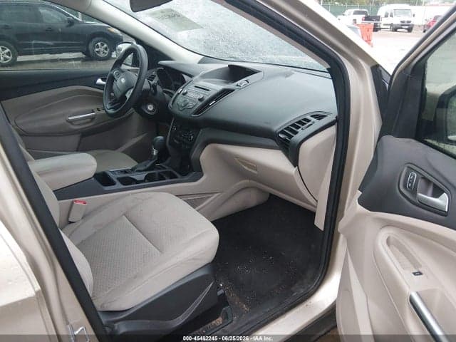 2017 FORD ESCAPE SE 5