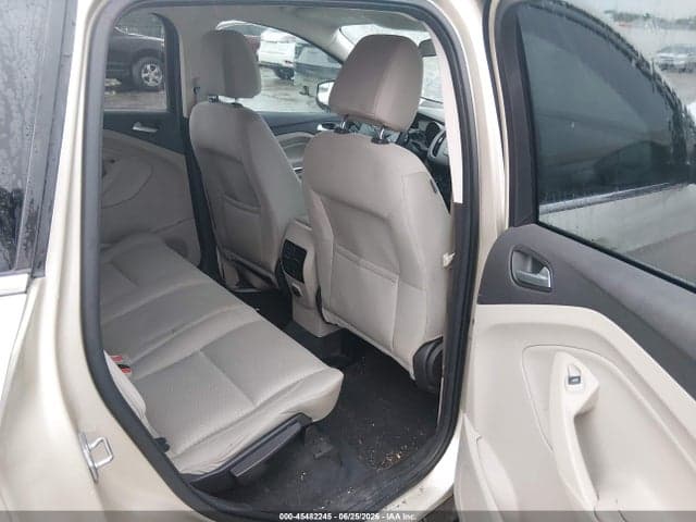 2017 FORD ESCAPE SE 8