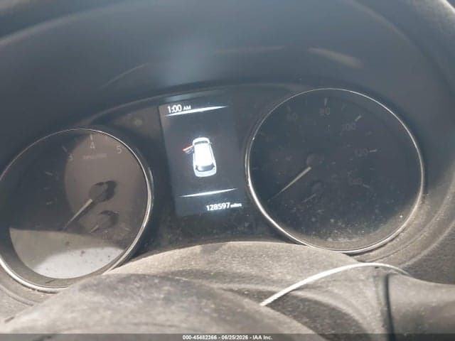 2017 NISSAN ROGUE S 7