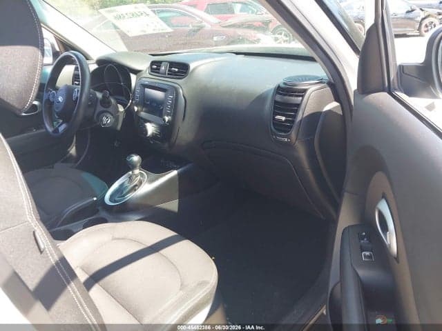 2019 KIA SOUL + 5