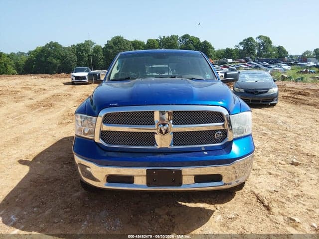 2017 RAM 1500 SLT 4X4 6'4 BOX 12