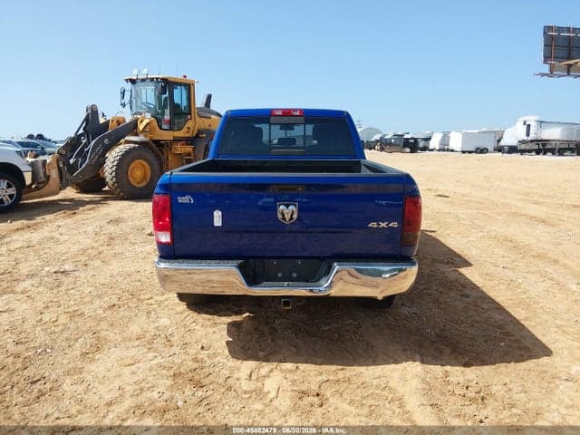 2017 RAM 1500 SLT 4X4 6'4 BOX 16