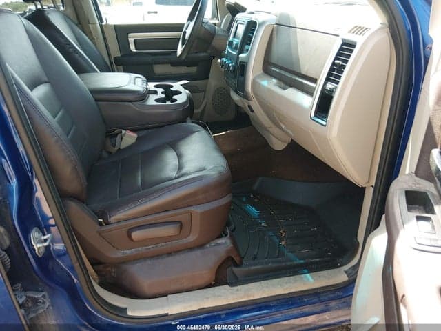 2017 RAM 1500 SLT 4X4 6'4 BOX 5