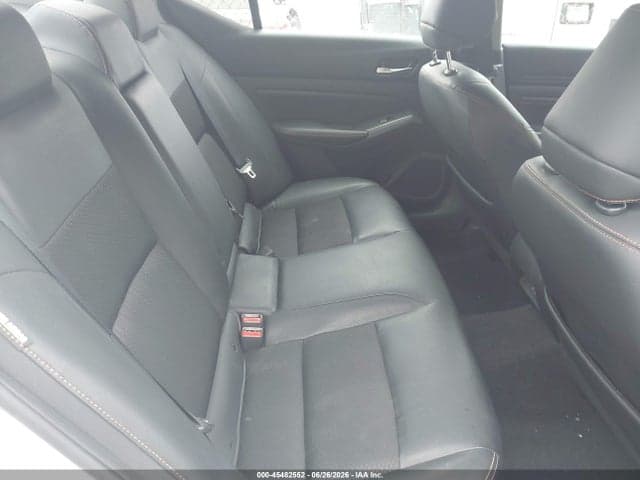 2020 NISSAN ALTIMA SR INTELLIGENT AWD 8