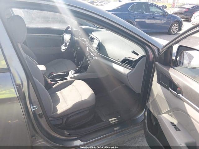 2019 HYUNDAI ELANTRA SEL 5