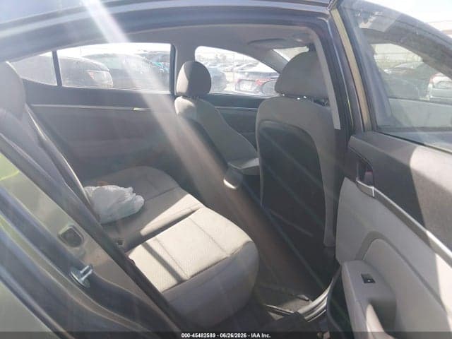2019 HYUNDAI ELANTRA SEL 8