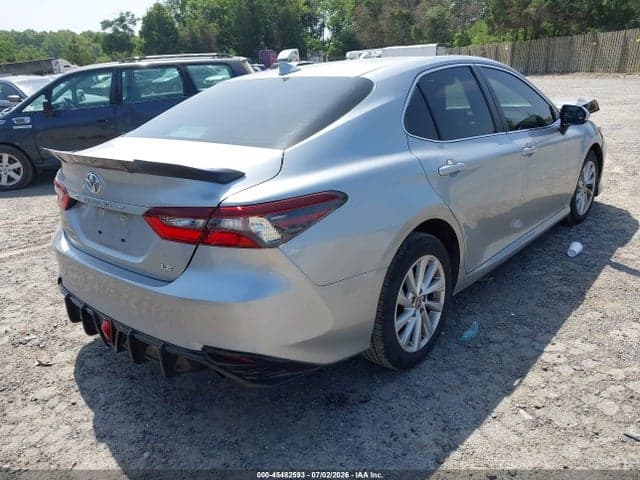 2021 TOYOTA CAMRY LE 4
