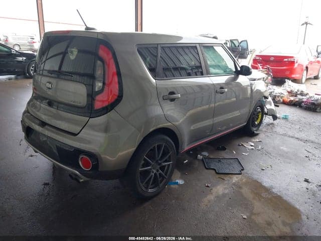 2017 KIA SOUL ! 4