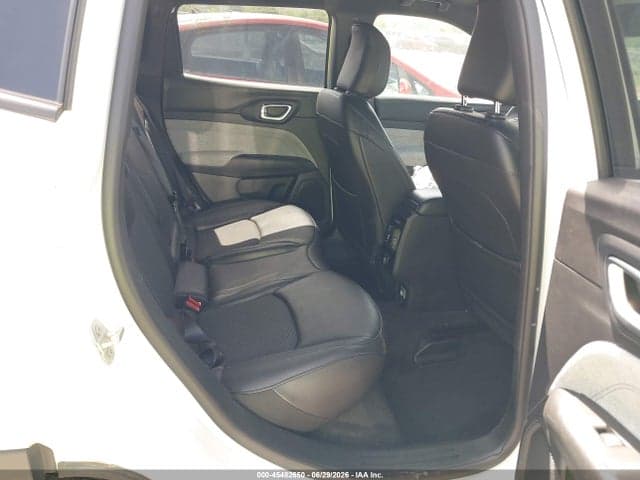 2023 JEEP COMPASS LATITUDE 4X4 8