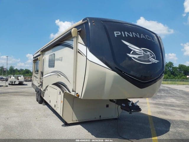 2021 JAYCO PINNACLE - 1