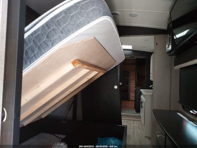 2021 JAYCO PINNACLE 5
