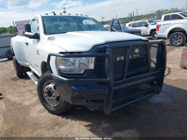 2022 RAM 3500 TRADESMAN 4X4 8' BOX 1