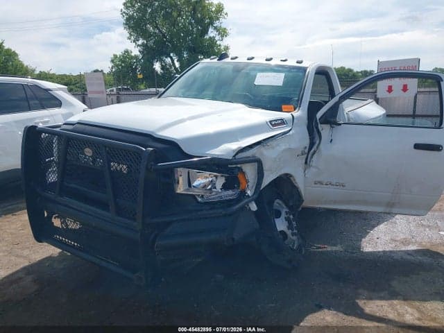 2022 RAM 3500 TRADESMAN 4X4 8' BOX 2