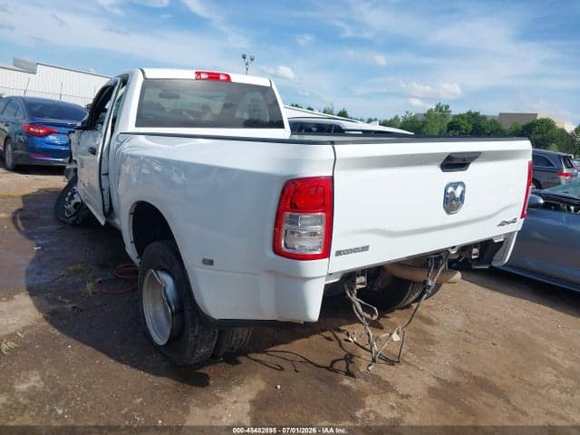 2022 RAM 3500 TRADESMAN 4X4 8' BOX 3