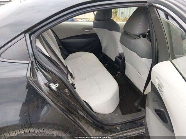 2020 TOYOTA COROLLA LE 8