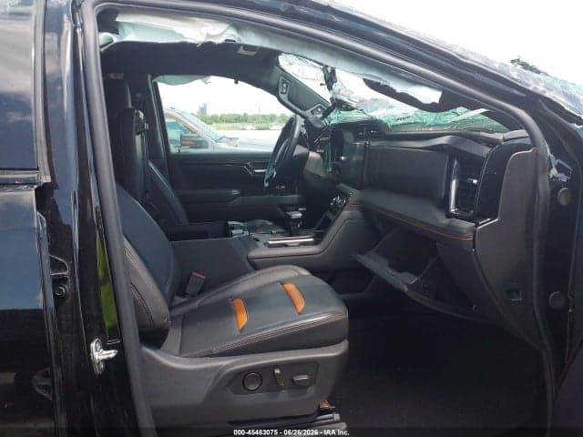 2025 GMC SIERRA 1500 4WD SHORT BOX AT4 5