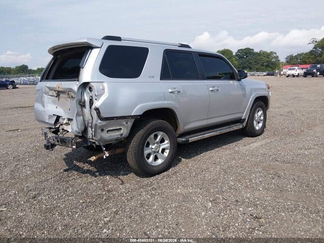 2020 TOYOTA 4RUNNER SR5 4