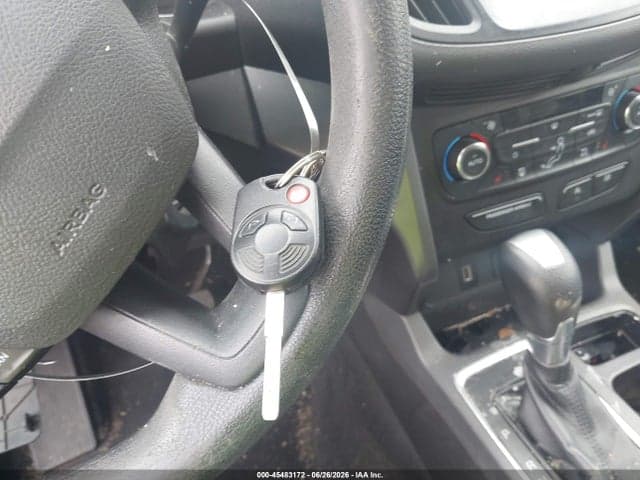 2017 FORD ESCAPE SE 11