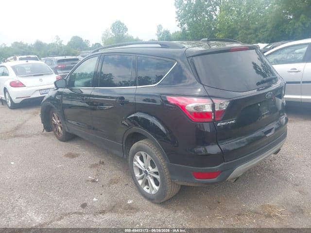 2017 FORD ESCAPE SE 3