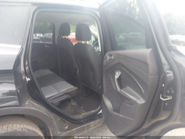 2017 FORD ESCAPE SE 8